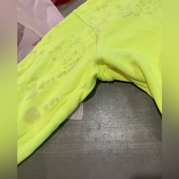 FP movement Bright Yellow Sweatshirt- no tags- zoom in for measurements/details💛 - Picture 9 of 10
